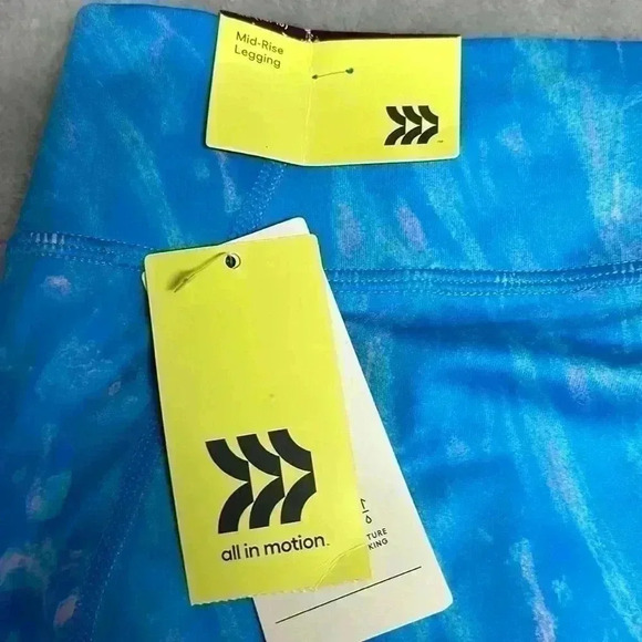 All in Motion - NWT - lettings. Size 14/16 - Picture 5 of 5